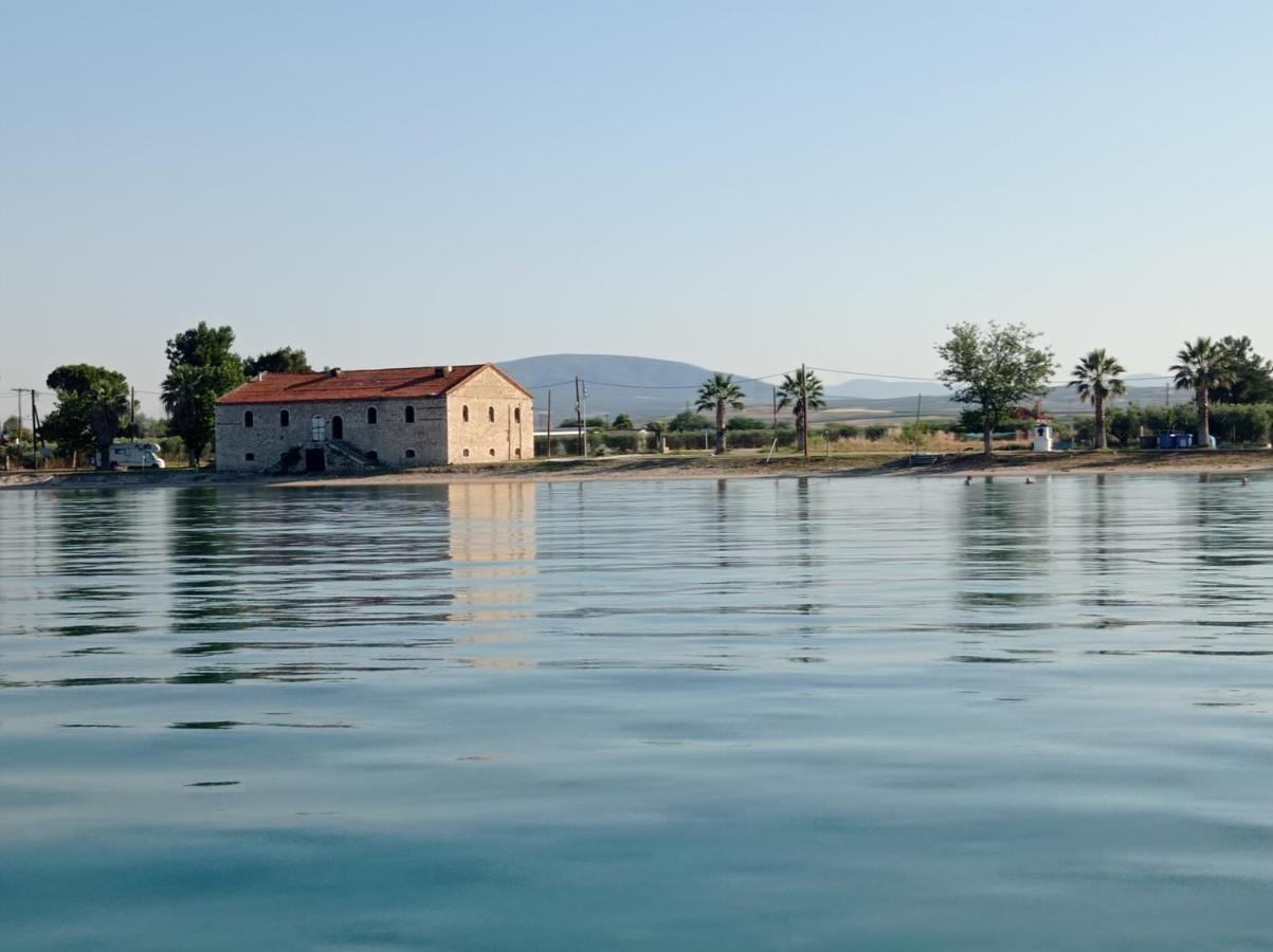 Nikos & Patras Houses Nea Plagia Eksteriør billede